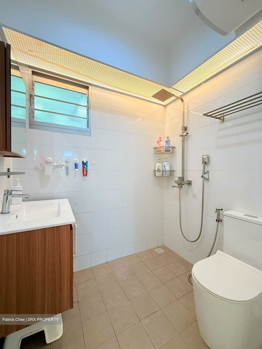Blk 213A Punggol Waves (Punggol), HDB 5 Rooms #561219271